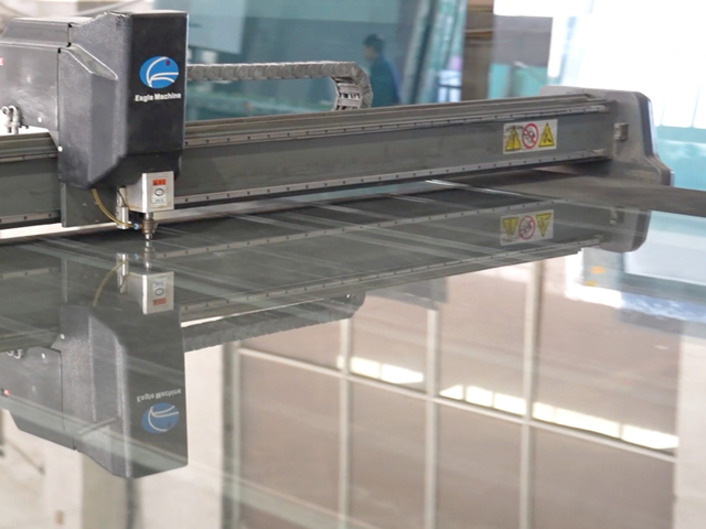 CNC glass cutting machine for precision glass processing