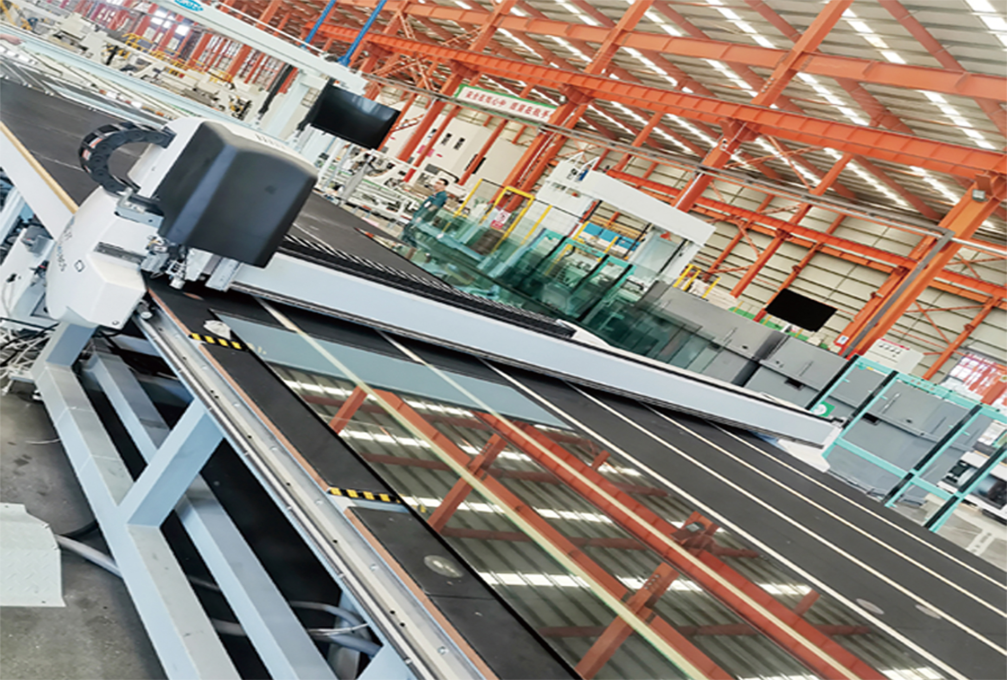 High-precision CNC cutting from premium float glass sheets.